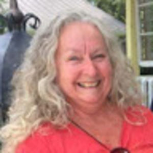 Meet your Posher, Carla